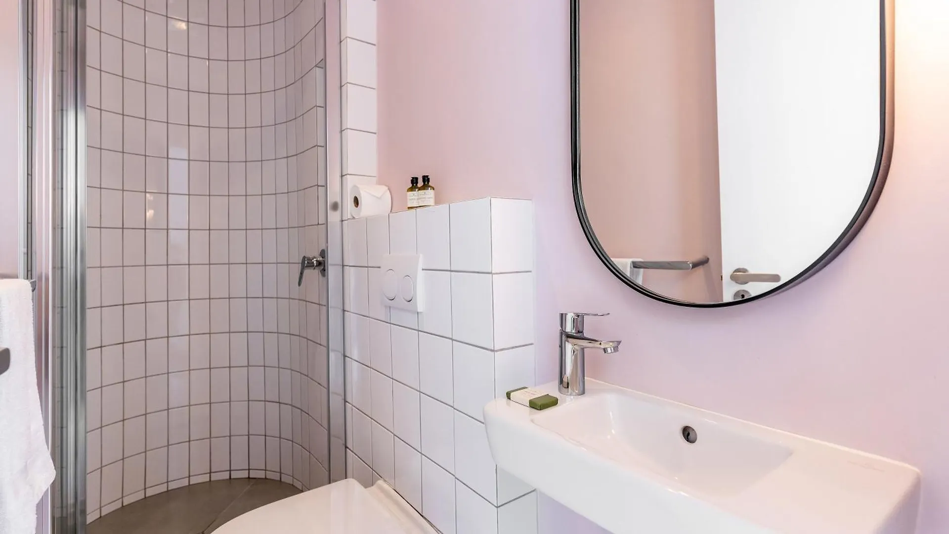 Flamingo 302: Sea Point Aprt With Sea Views Daire Cape Town